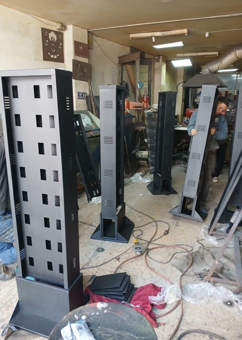 Fabricación de estructuras para pantalla o led publicitario