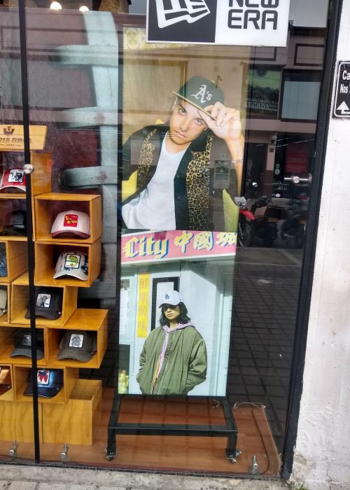 fabricación de piezas para vitrina